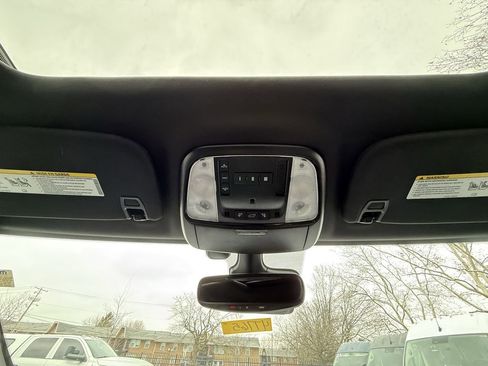 Used 2022 Dodge Durango GT image 24