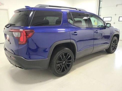 Used 2023 GMC Acadia SLT w/ Elevation Edition FWD image 44