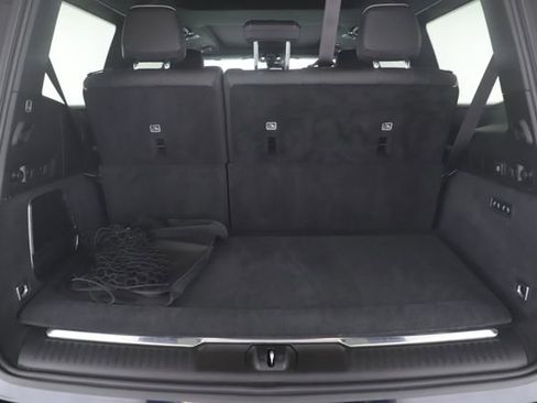 Used 2025 Jeep Grand Wagoneer Series II Obsidian w/ Quick Order Packagew 28T image 32