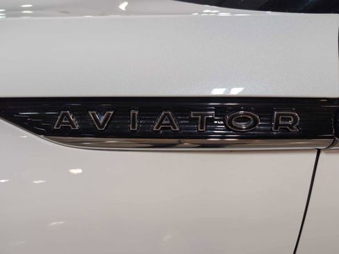 Used 2023 Lincoln Aviator Black Label image 33