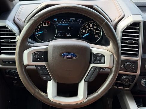 Used 2019 Ford F150 King Ranch w/ Equipment Group 601A Luxury AWD/4WD image 31