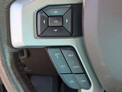 Used 2019 Ford F150 King Ranch w/ Equipment Group 601A Luxury AWD/4WD image 24