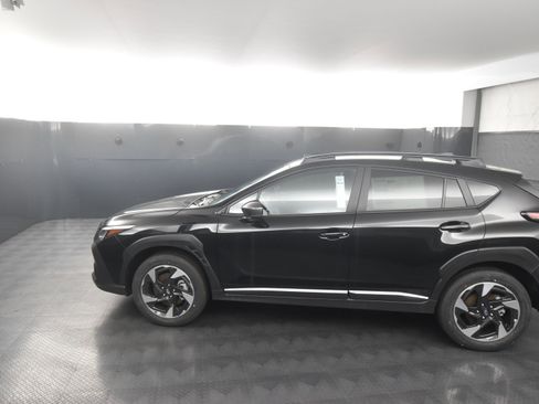 Used 2025 Subaru Crosstrek 2.5i Limited AWD/4WD image 7