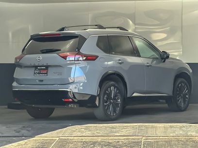 Used 2025 Nissan Rogue Platinum w/ Platinum Premium Package