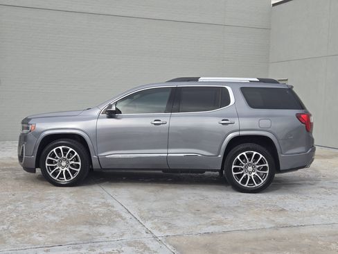 Used 2021 GMC Acadia Denali w/ Denali Technology Package image 5