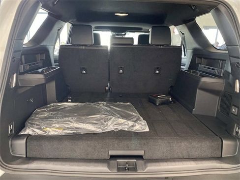 New 2025 Toyota 4Runner Limited image 4