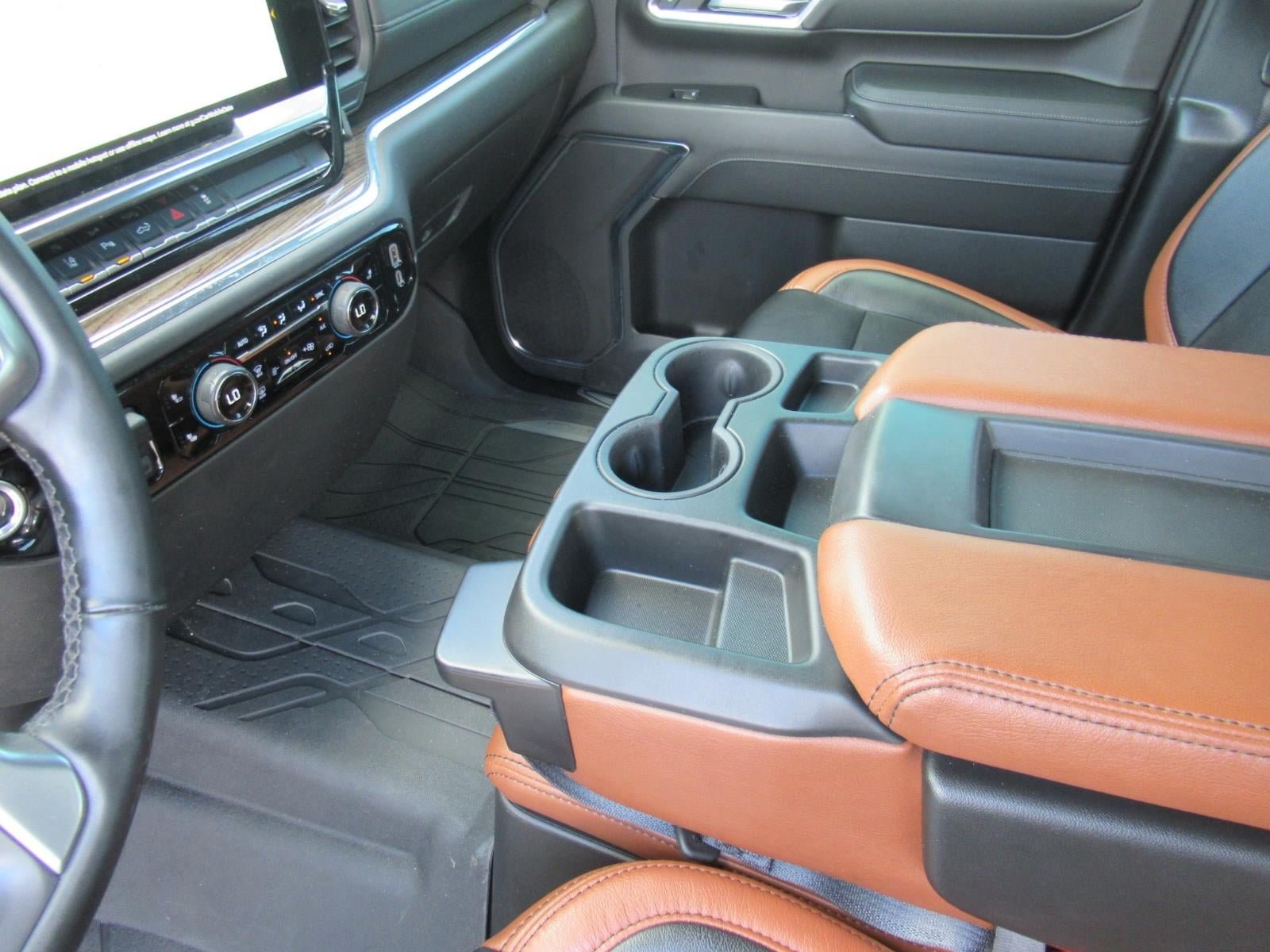 Used 2024 Chevrolet Silverado 2500 LT w/ All Star Edition AWD/4WD image 16