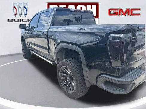 Used 2022 GMC Sierra 1500 Denali Ultimate AWD/4WD image 5