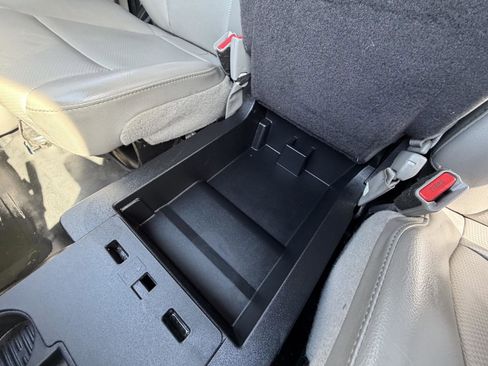 Used 2017 Ford F150 XL w/ Equipment Group 101A Mid RWD image 13