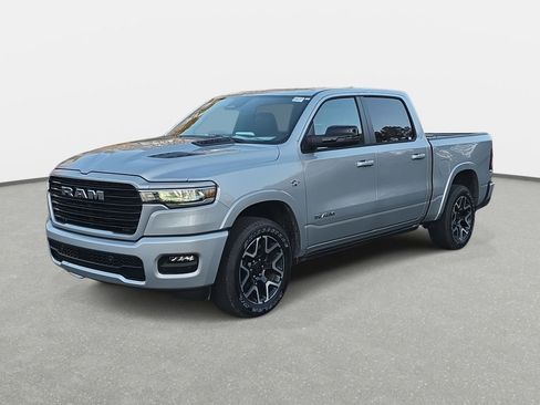 New 2026 RAM 1500 Laramie AWD/4WD image 33