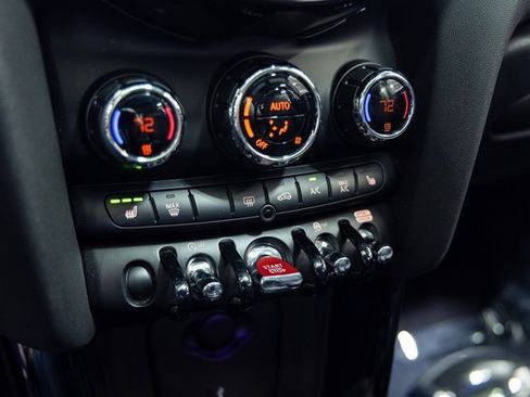 Used 2024 MINI Cooper S image 19