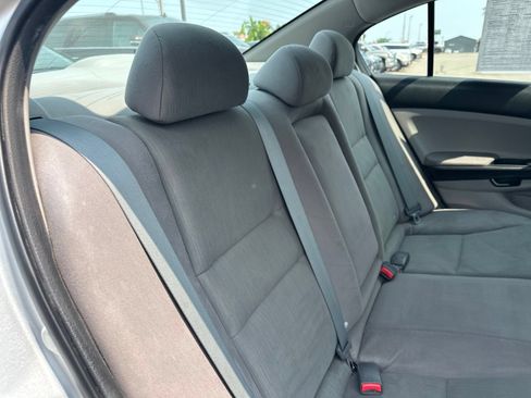 Used 2012 Honda Accord LX image 28