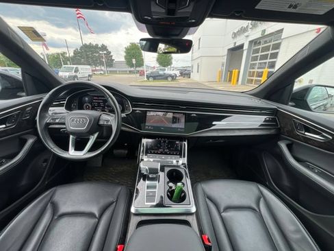 Used 2022 Audi Q8 Premium Plus AWD/4WD image 20