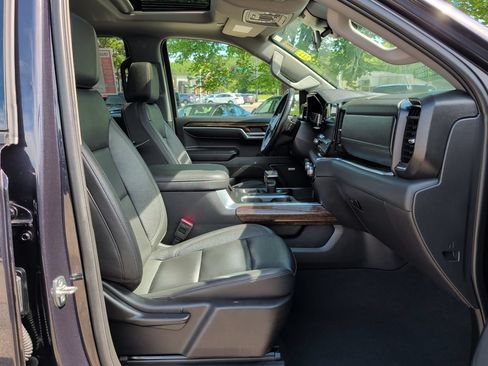 Used 2025 GMC Sierra 1500 Elevation w/ Elevation Premium Package AWD/4WD image 37