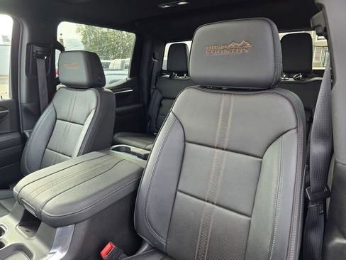 Used 2024 Chevrolet Silverado 1500 High Country w/ High Country Premium Package image 24