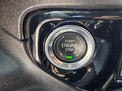 Used 2025 Chevrolet Silverado 2500 LTZ AWD/4WD image 27
