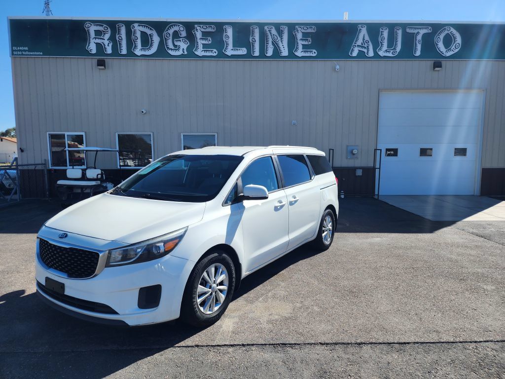 Used 2016 Kia Sedona LX w/ Option Group 020 FWD image 1