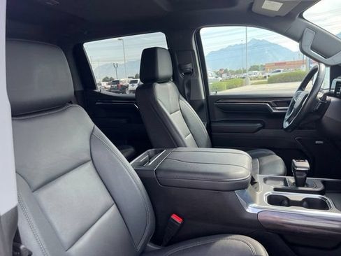 Certified 2023 Chevrolet Silverado 1500 LTZ AWD/4WD image 34