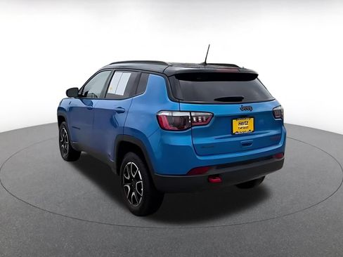 Used 2025 Jeep Compass Trailhawk AWD/4WD image 4