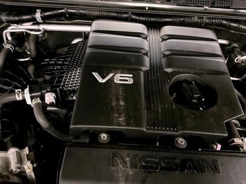 Used 2020 Nissan Frontier SV w/ Midnight Edition Floor Mats image 27