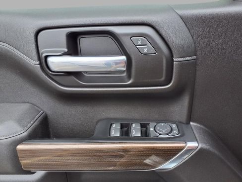Used 2022 Chevrolet Silverado 1500 LT image 15