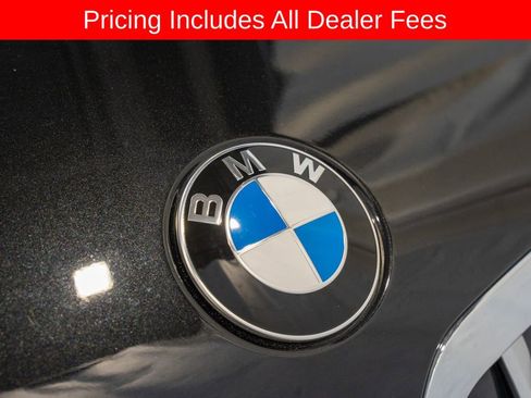 Used 2022 BMW X7 xDrive40i w/ Premium Package AWD/4WD image 3