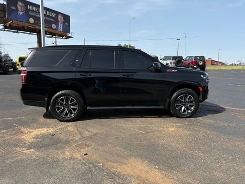 Used 2022 Chevrolet Tahoe Z71 w/ Z71 Off-Road Package image 5