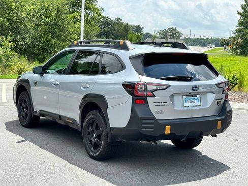 Used 2025 Subaru Outback Wilderness w/ Wilderness Package AWD/4WD image 7