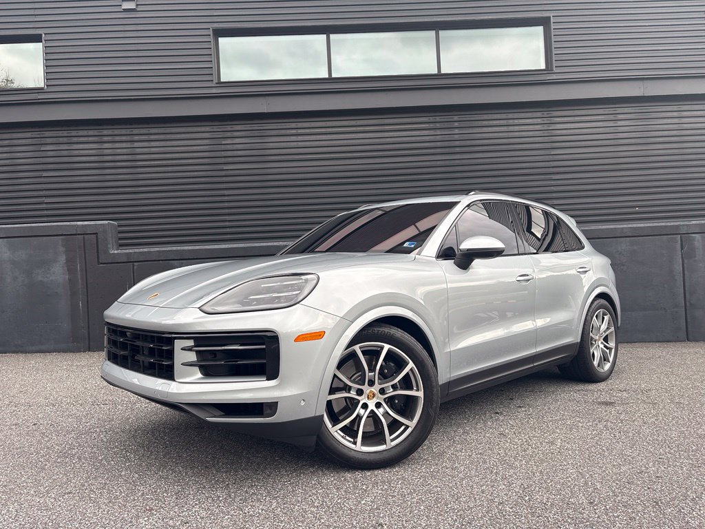 Certified 2024 Porsche Cayenne S AWD/4WD image 6
