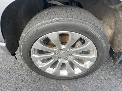 Used 2020 Chevrolet Silverado 1500 High Country w/ Technology Package image 33