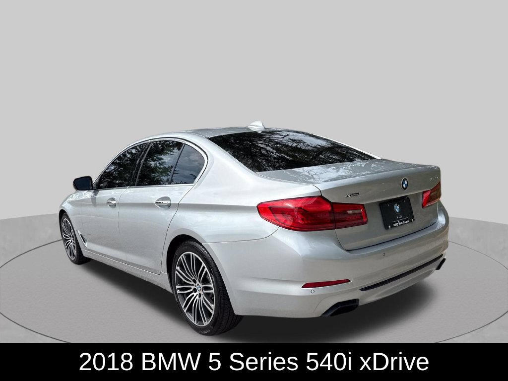 Used 2018 BMW 540i xDrive AWD/4WD image 3