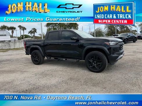 Used 2024 Chevrolet Colorado Trail Boss w/ Technology Package image 15