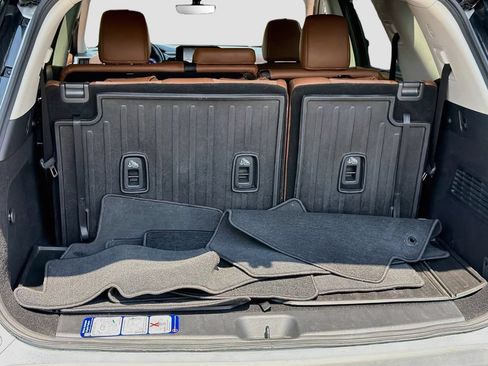 Used 2025 Nissan Pathfinder Platinum w/ Cargo Package AWD/4WD image 38
