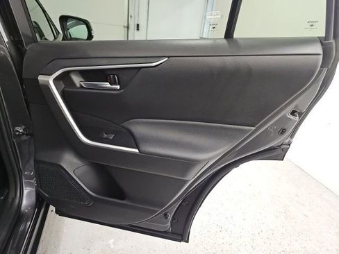 Certified 2022 Toyota RAV4 XLE image 34