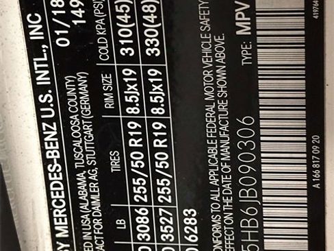 Used 2018 Mercedes-Benz GLE 350 4MATIC image 35