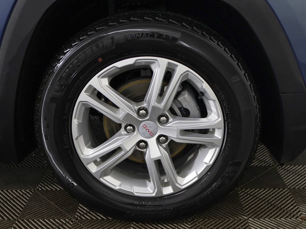 Used 2024 GMC Terrain SLE FWD image 20
