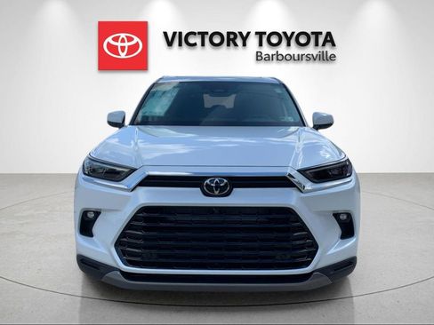 New 2026 Toyota Grand Highlander AWD Hybrid image 8