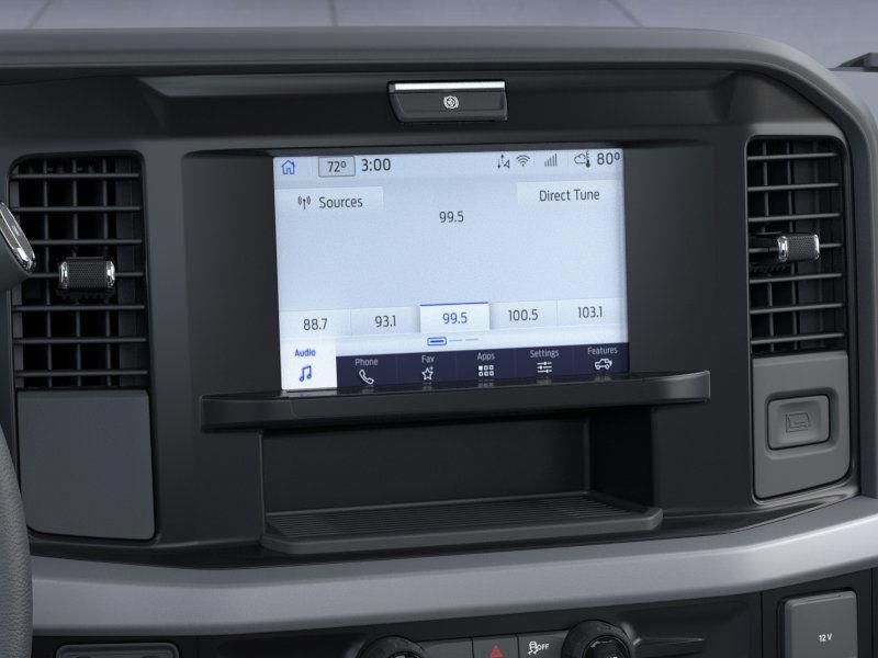 New 2025 Ford F550 Luxury RWD image 14