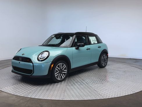 New 2026 MINI Cooper S image 4