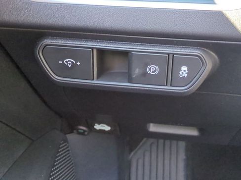 New 2026 Kia K4 LXS FWD image 18