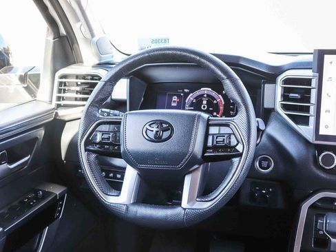 Used 2024 Toyota Tundra Limited AWD/4WD image 18