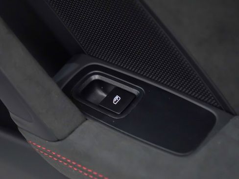 Certified 2022 Porsche 911 GT3 image 16