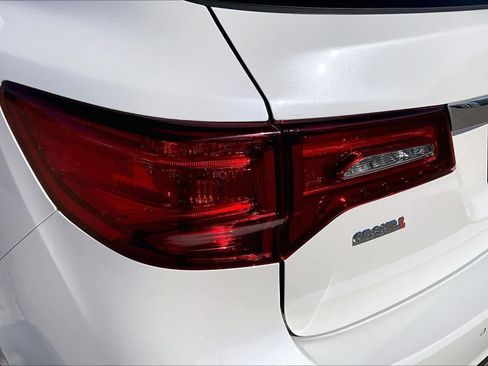 Used 2017 Acura MDX w/ Advance Package AWD/4WD image 28