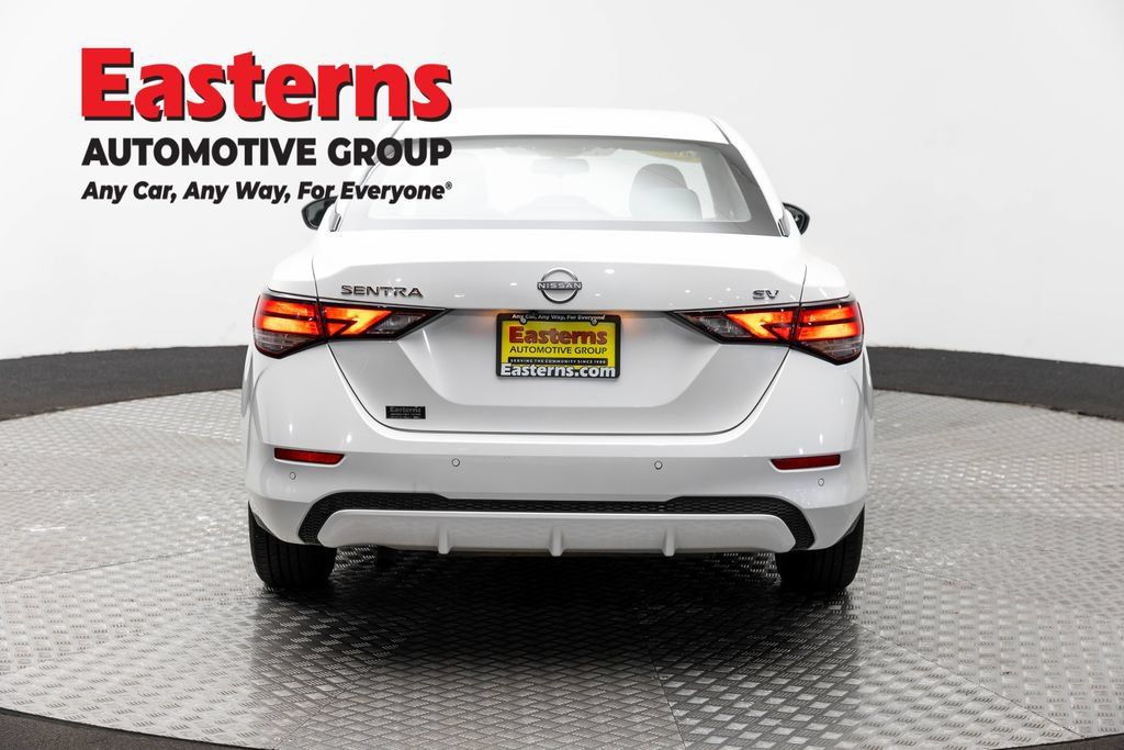 Used 2024 Nissan Sentra SV FWD image 6