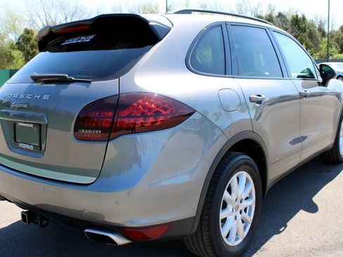 Used 2012 Porsche Cayenne image 6
