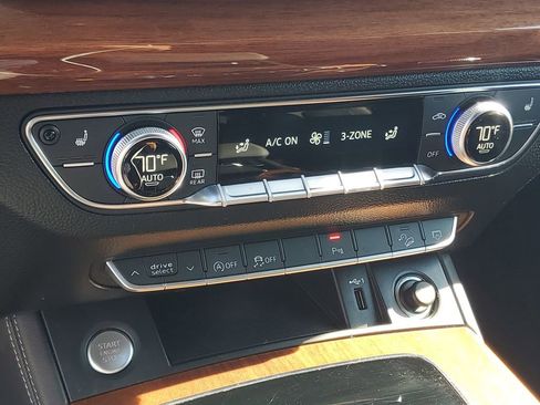 Used 2022 Audi Q5 2.0T Premium Plus w/ Premium Plus Package image 31