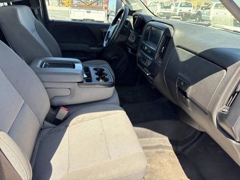 Used 2017 Chevrolet Silverado 3500 W/T RWD image 9