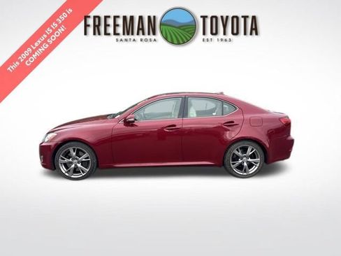 Used 2009 Lexus IS 350 w/ Premium Pkg RWD image 1