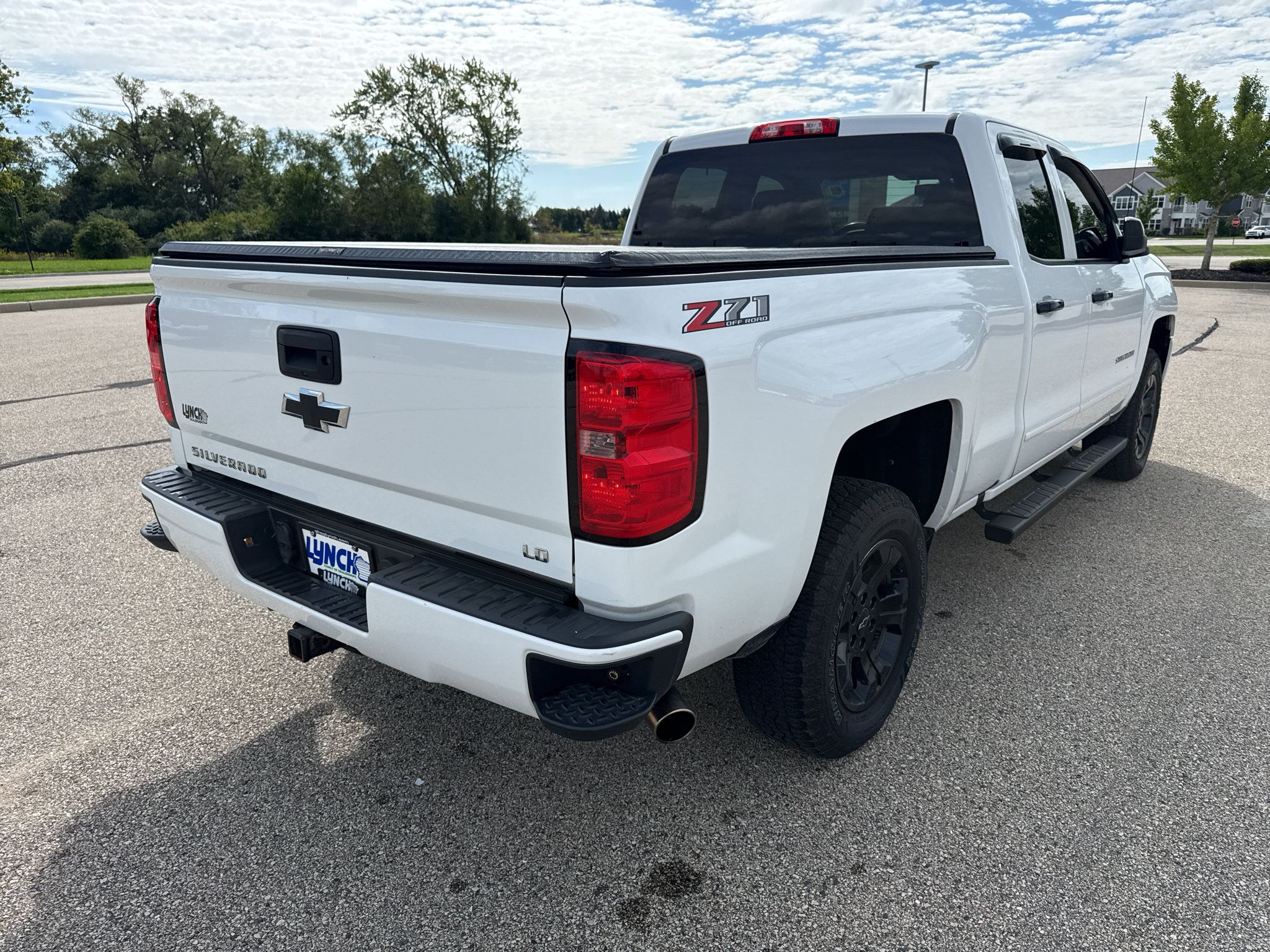 Used 2019 Chevrolet Silverado 1500 LT w/ All Star Edition AWD/4WD image 4