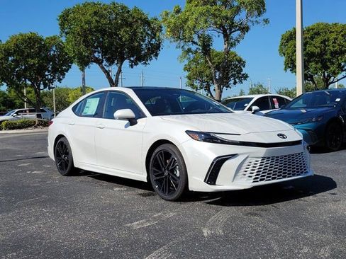 New 2026 Toyota Camry XSE FWD image 19